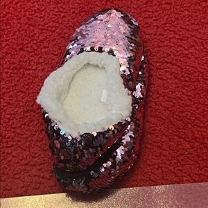 Sequin Slipper with Faux I Fur Lining